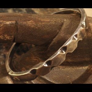 Sterling Silver Hinged Bracelet Bangle